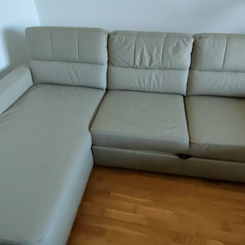 Czyszczenie tapicerki skórzanej Pranie dywanów i tapicerki meblowej